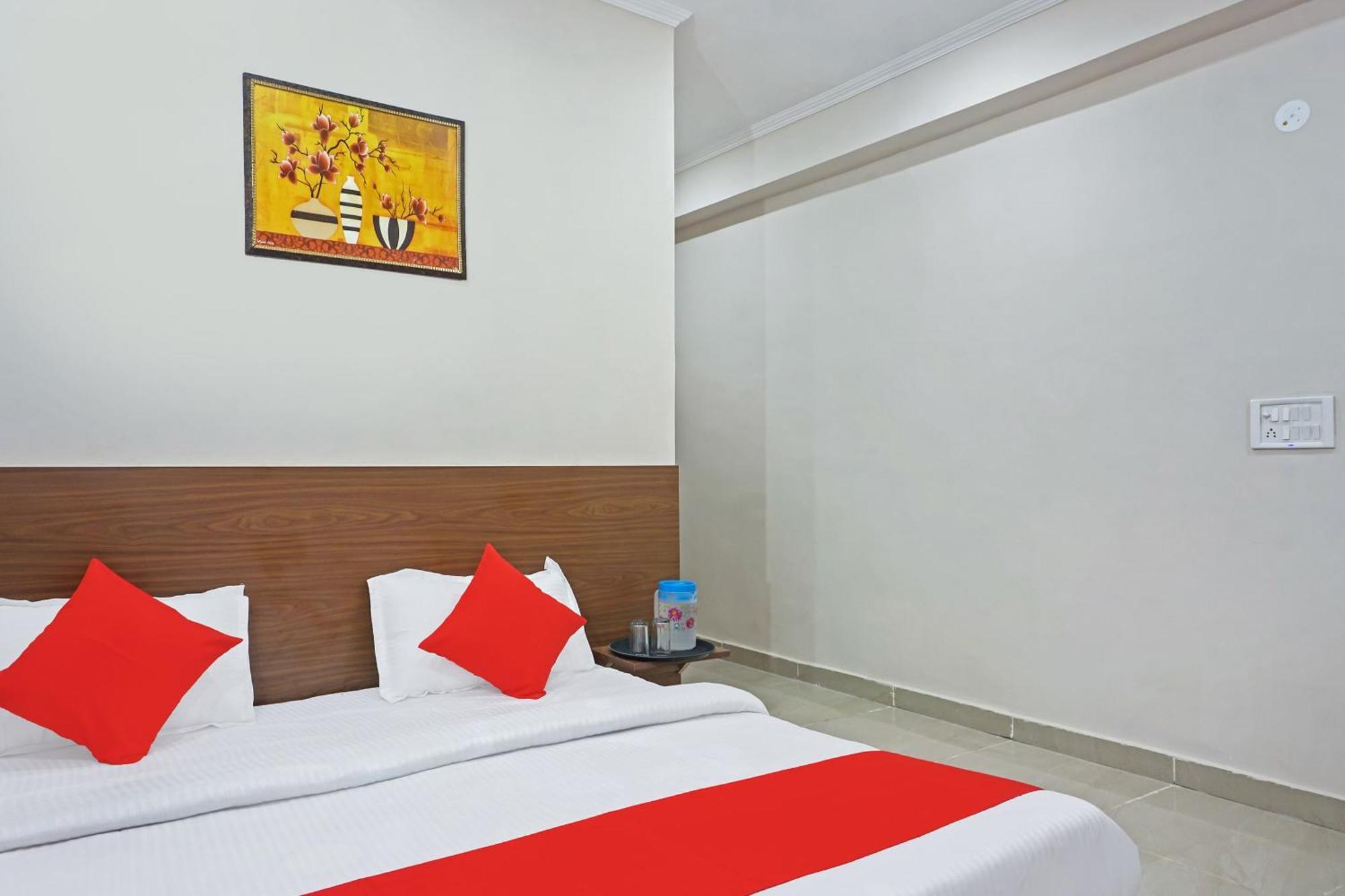 Hotel O Quadis Noida Ngoại thất bức ảnh