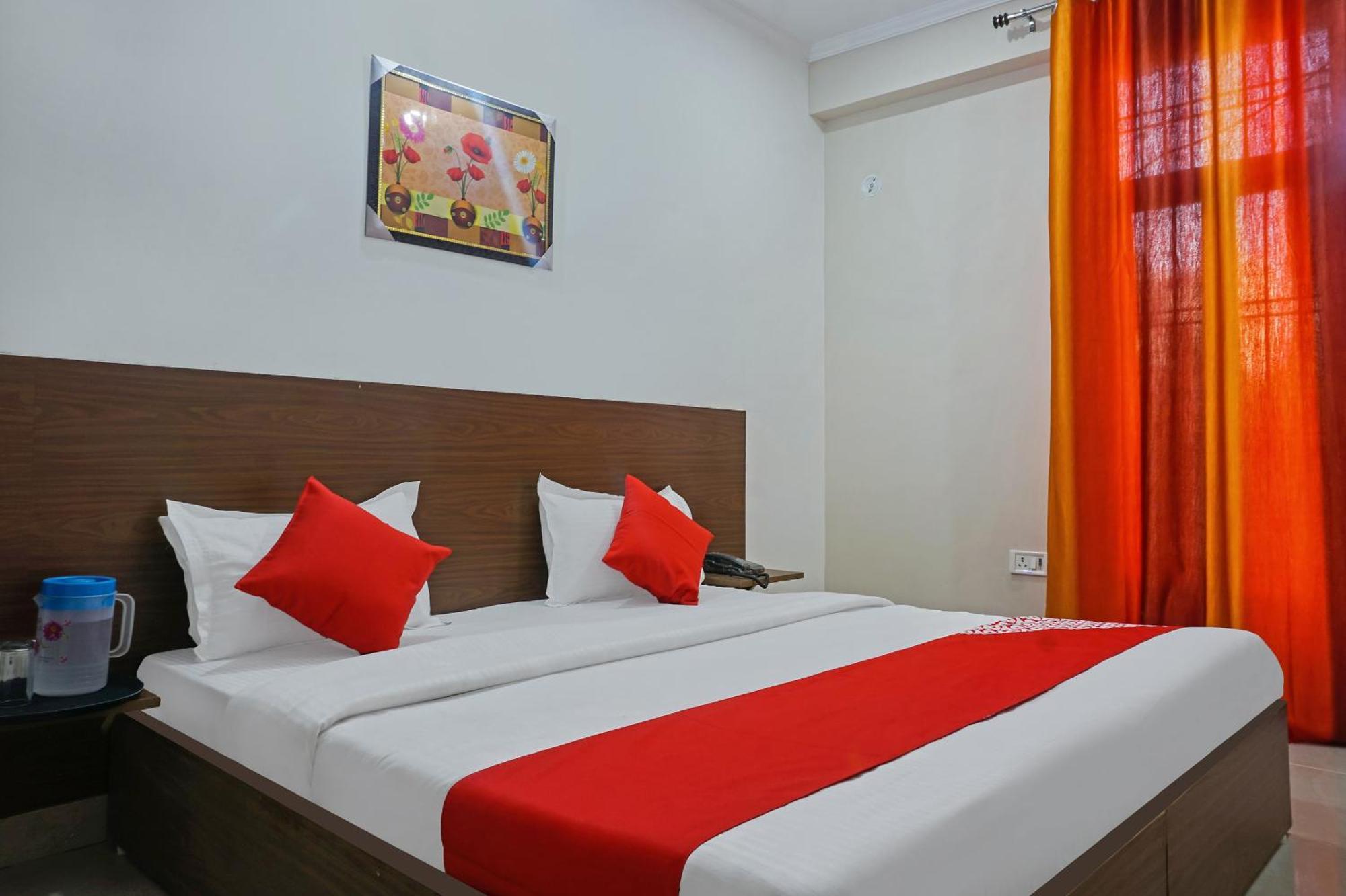 Hotel O Quadis Noida Ngoại thất bức ảnh