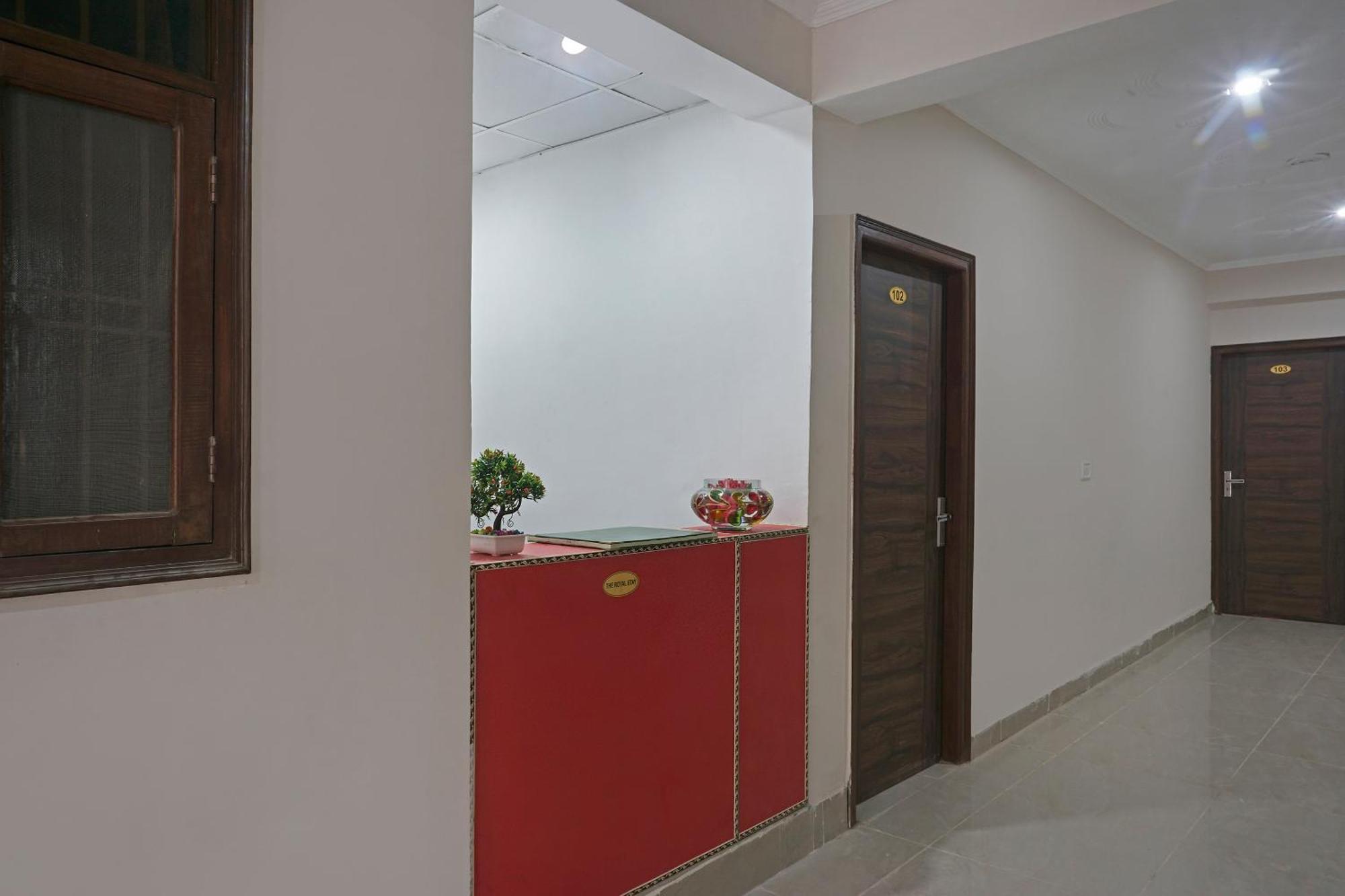 Hotel O Quadis Noida Ngoại thất bức ảnh